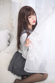 [Foto Cosplay] Linda Miss Sister-Bai Ye - Garota em uniforme de seda preta