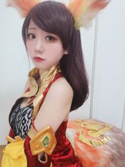 [Косплей фото] Аниме-блогер Xianyin sic - King of Glory Daji примеряет макияж