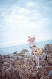 [Фото интернет-знаменитости COSER] Чжоу Цзи — милый зайчик в купальнике Сяоюй.