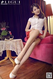 [丽柜LiGui] Model 文静《粉色甜美丽人高跟丝足》美腿玉足写真图片