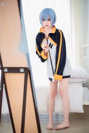 [Cosplay] Blogueiro de anime Kitaro_Kitaro - Rem Sportswear