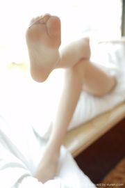 [Model Academy MFStar] Vol.315 Yan Mo „Kuszenie pięknych nóg w pończochach”