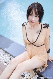 Betty Lin Zixin "Série de beauté pour le bain de piscine" [Model Academy MFStar] Vol.230