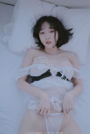 韩国美女姜仁卿《透视睡衣+红色睡袍》 [ARTGRAVIA]