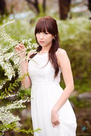 Zdjęcia plenerowe Li Enhui „Piękna biała sukienka”